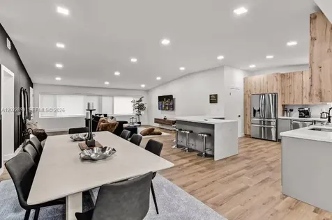 17621 NE 7th Avenue Miami FL 33162
