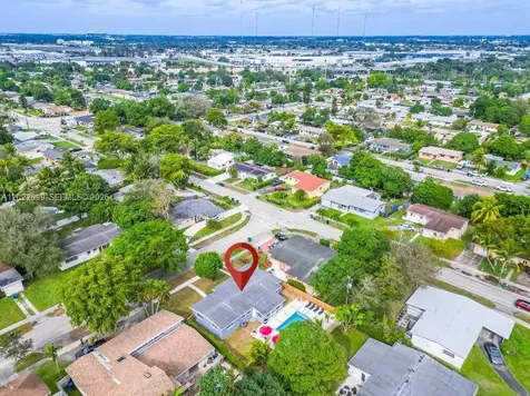 17621 NE 7th Avenue Miami FL 33162