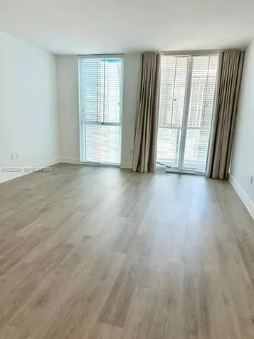 244 Biscayne Boulevard Miami FL 33132