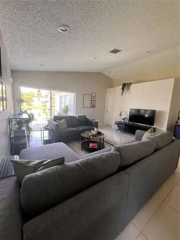 4472 Blossom Lane Weston FL 33331