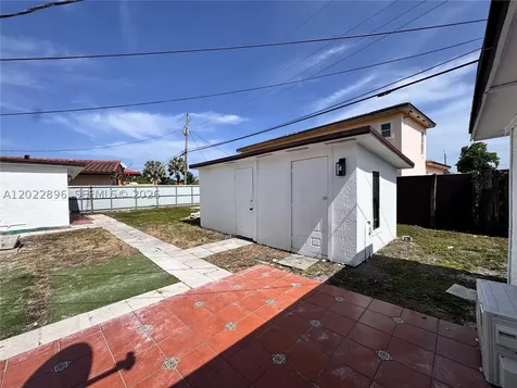 9310 SW 43rd Street Miami FL 33165