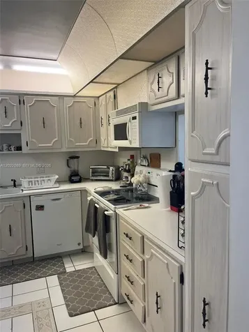 2851 NE 183rd Street Aventura FL 33160