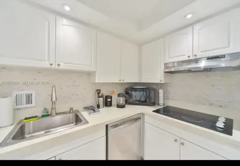 4001 S Ocean Drive Hollywood FL 33019