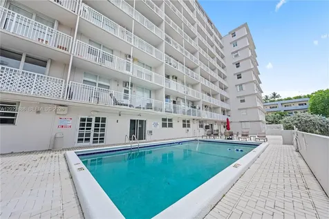 1300 Lincoln Road Miami Beach FL 33139
