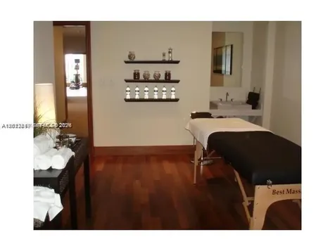 1060 Brickell Avenue Miami FL 33131
