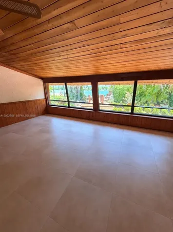 20921 NE 24th Court Miami FL 33180