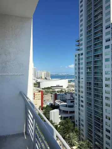 133 NE 2nd Avenue Miami FL 33132
