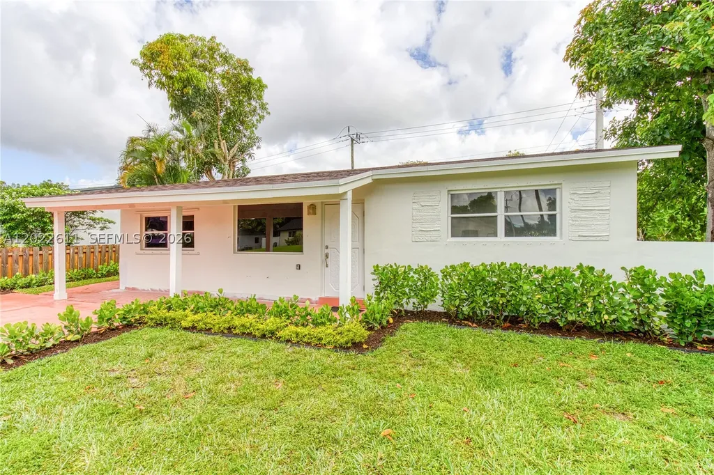 7401 Raleigh Street Hollywood FL 33024