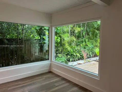 6851 SW 77th Terrace South Miami FL 33143