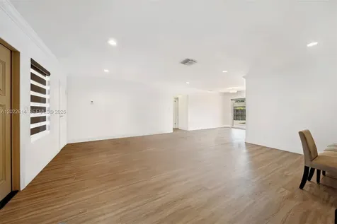 9650 NW 24th Street Sunrise FL 33322