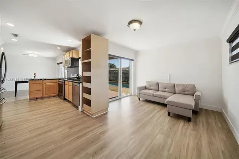 9650 NW 24th Street Sunrise FL 33322
