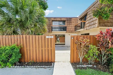 4011 Palm Bay Circle West Palm Beach FL 33406