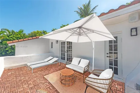 5236 Pine Tree Drive Miami Beach FL 33140
