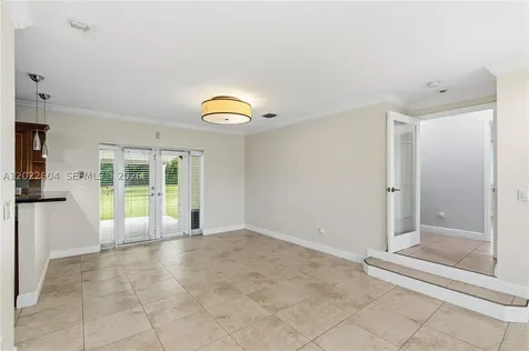 6801 SW 102nd Avenue Miami FL 33173