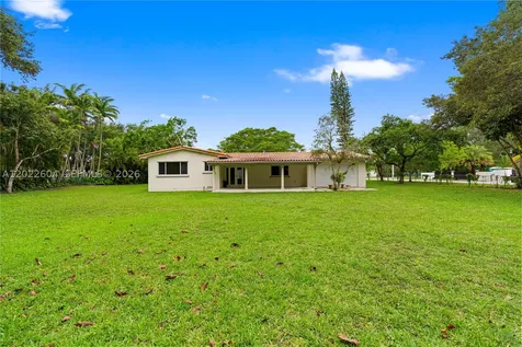 6801 SW 102nd Avenue Miami FL 33173