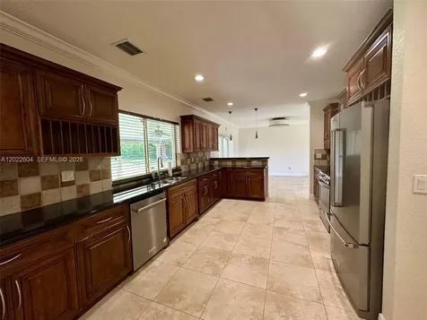 6801 SW 102nd Avenue Miami FL 33173