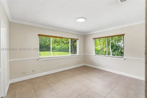 6801 SW 102nd Avenue Miami FL 33173