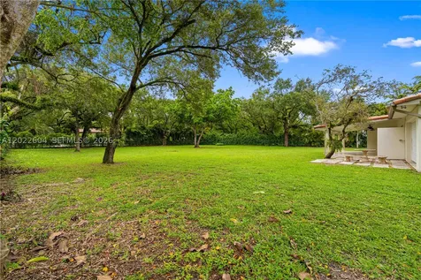 6801 SW 102nd Avenue Miami FL 33173