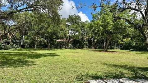 6801 SW 102nd Avenue Miami FL 33173