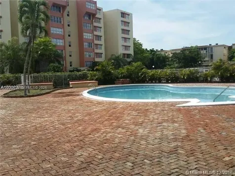 9143 SW 77th Avenue Miami FL 33156