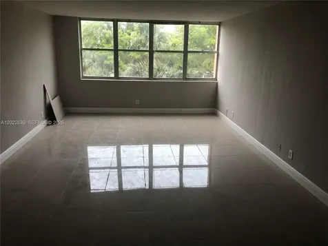 9143 SW 77th Avenue Miami FL 33156