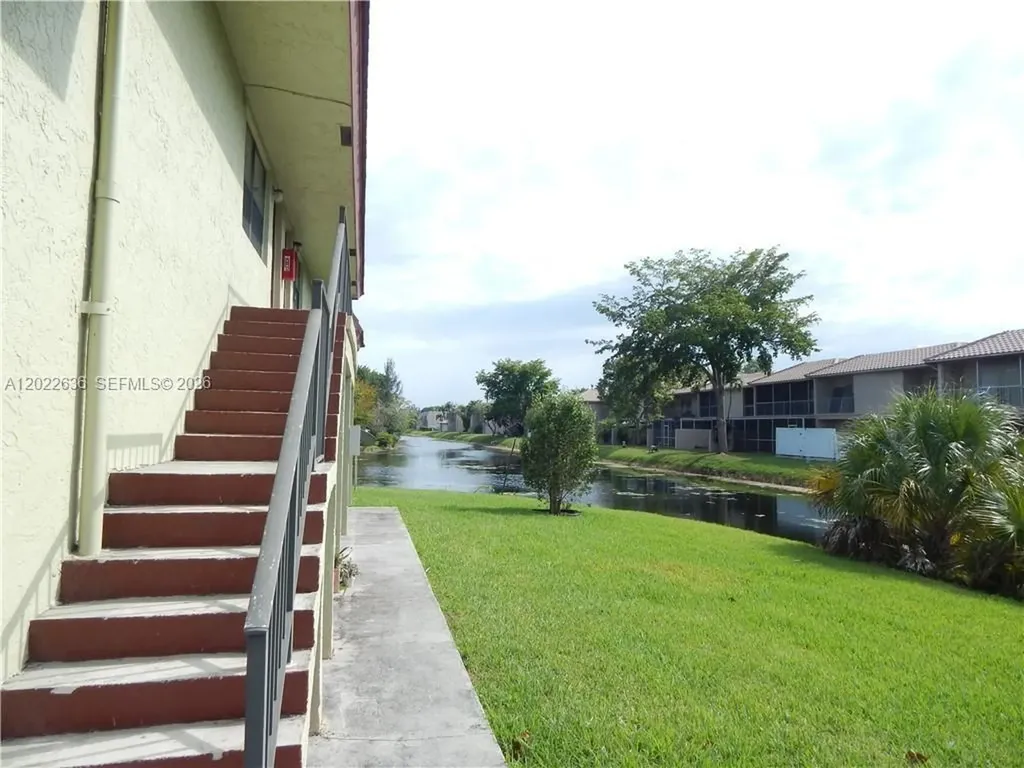 3266 NW 104th Avenue Coral Springs FL 33065