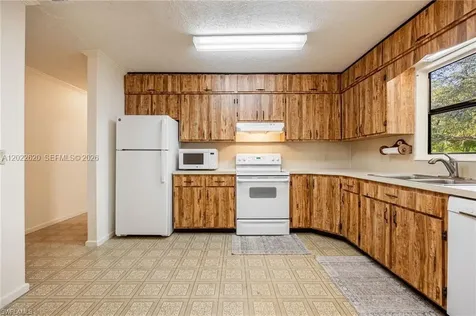 5535 County Road 78 La Belle FL 33935