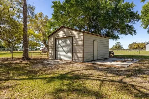 5535 County Road 78 La Belle FL 33935