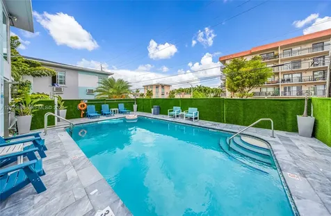 7830 Abbott Avenue Miami Beach FL 33141