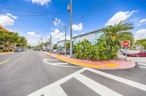 7830 Abbott Avenue Miami Beach FL 33141