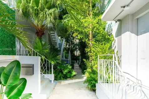 7830 Abbott Avenue Miami Beach FL 33141