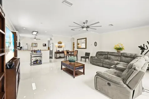 668 NW 155th Terrace Pembroke Pines FL 33028