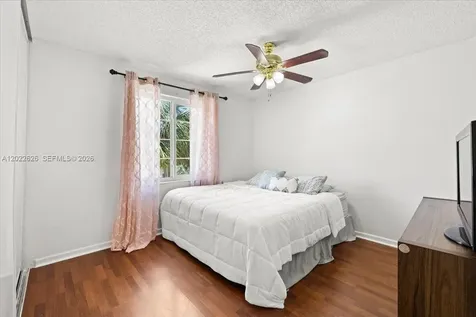 668 NW 155th Terrace Pembroke Pines FL 33028