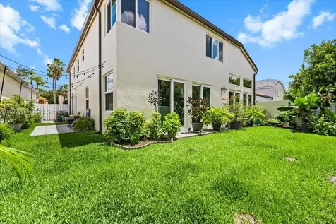 668 NW 155th Terrace Pembroke Pines FL 33028