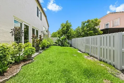 668 NW 155th Terrace Pembroke Pines FL 33028