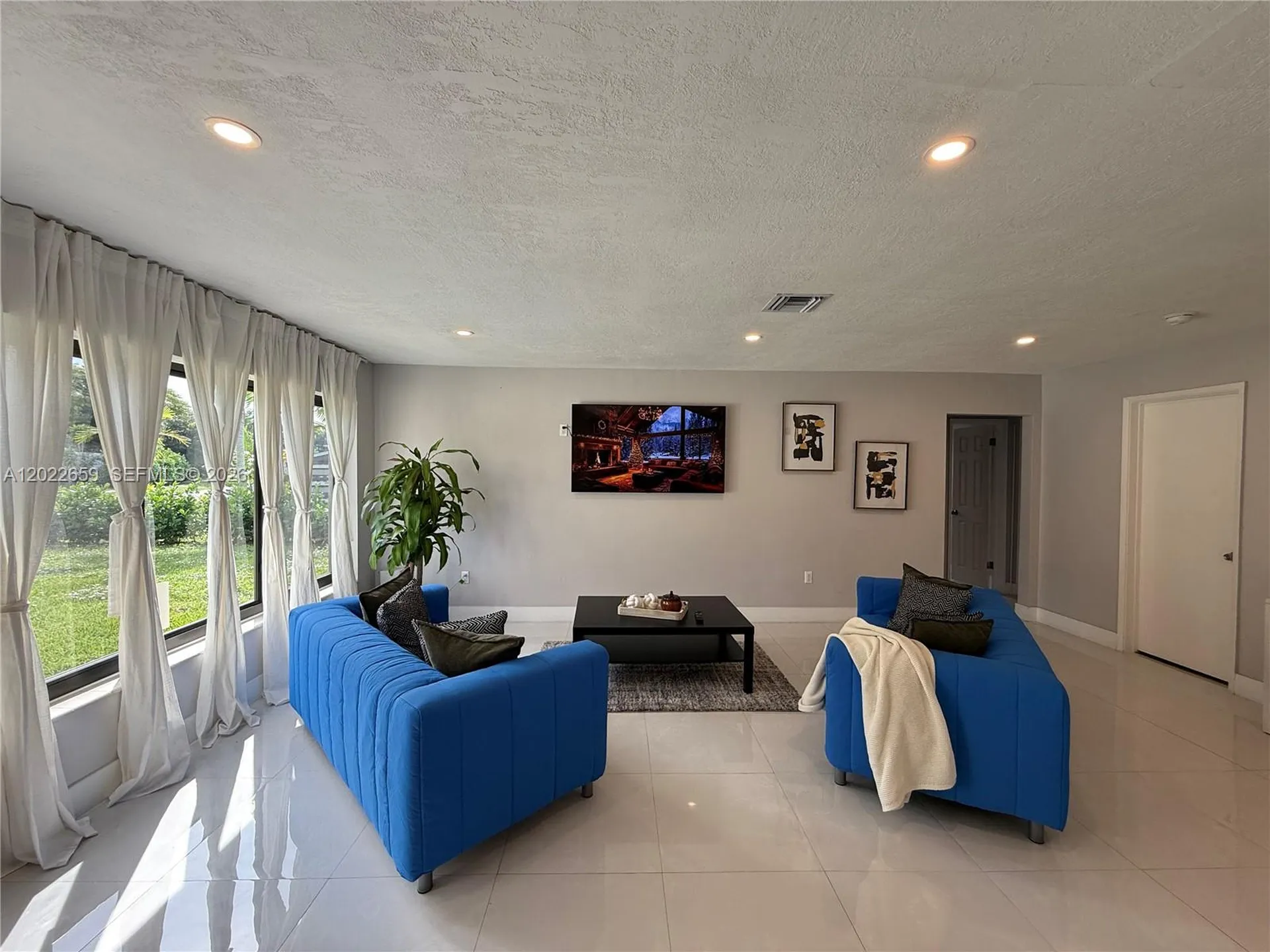 1825 SW 43rd Avenue Fort Lauderdale FL 33317