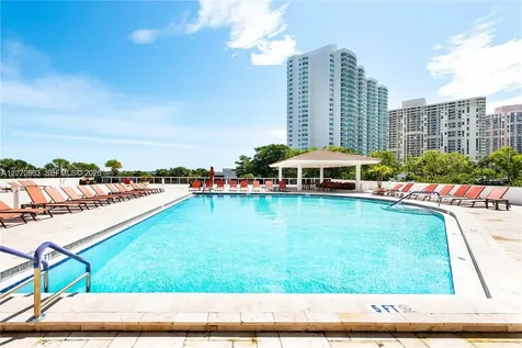 20515 E Country Club Drive Aventura FL 33180
