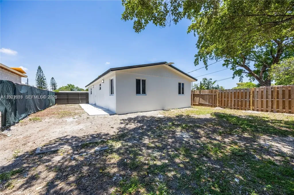 2608 NW 3rd Street Pompano Beach FL 33069