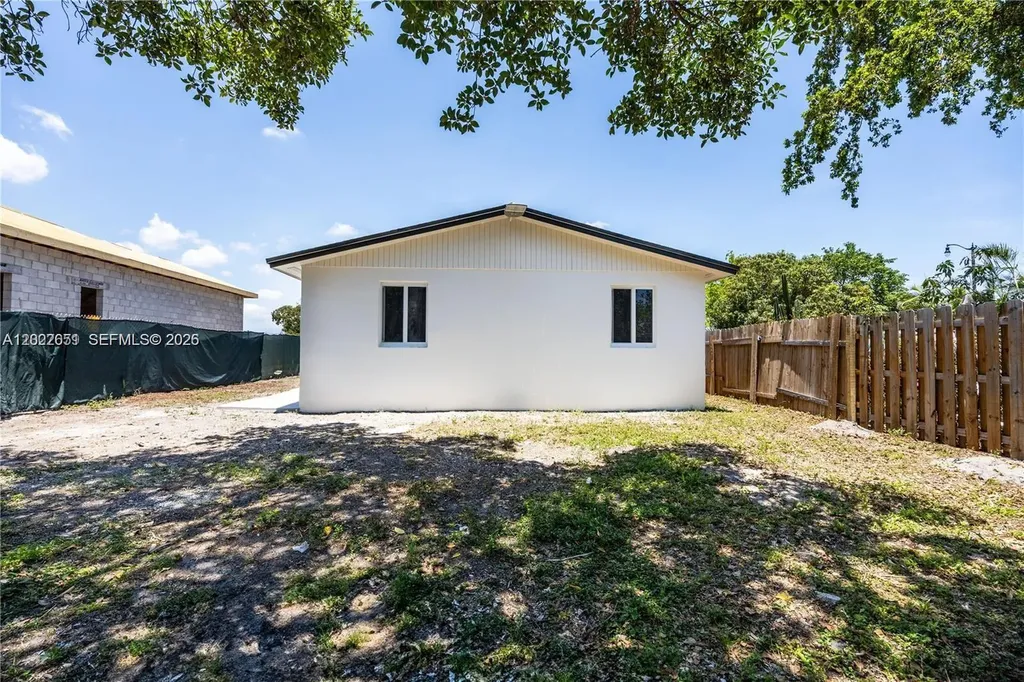 2608 NW 3rd Street Pompano Beach FL 33069