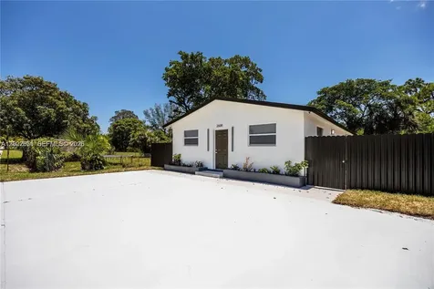 2608 NW 3rd Street Pompano Beach FL 33069