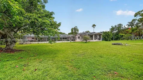 11651 SW 64th Avenue Pinecrest FL 33156