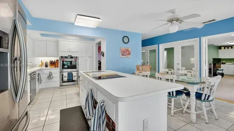 11651 SW 64th Avenue Pinecrest FL 33156