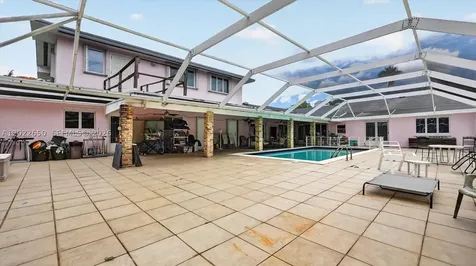 11651 SW 64th Avenue Pinecrest FL 33156