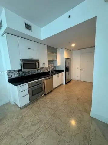 60 SW 13th Street Miami FL 33130