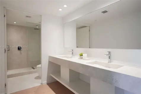 10250 Collins Avenue Bal Harbour FL 33154