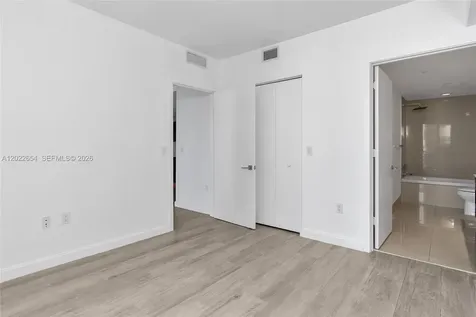 45 SW 9th Street Miami FL 33130