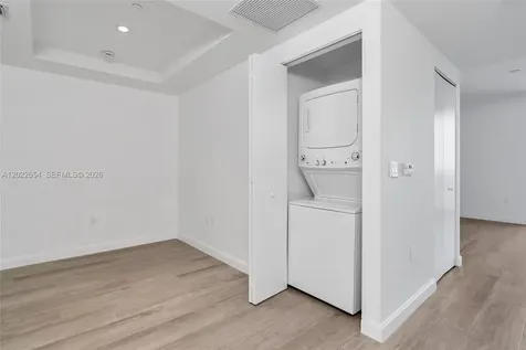 45 SW 9th Street Miami FL 33130