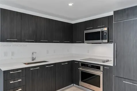 45 SW 9th Street Miami FL 33130