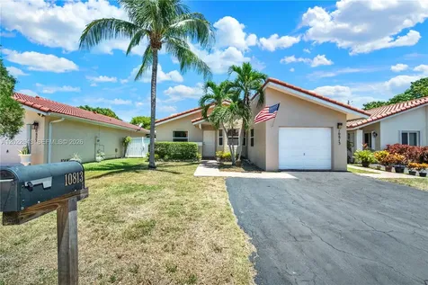 10813 SW 158th Lane Miami FL 33157