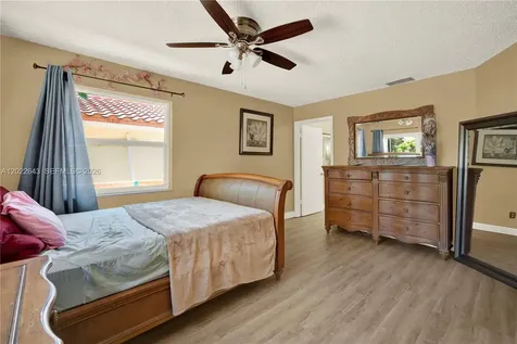 10813 SW 158th Lane Miami FL 33157